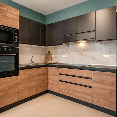 Spacious 2bed Minutes From Valletta * Tal Guardamangia